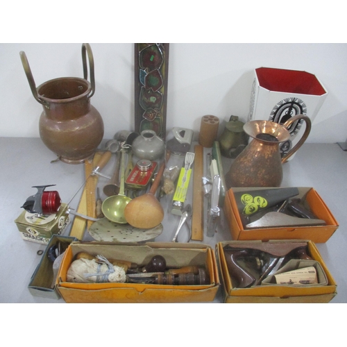 102 - A mixed lot to include a Victorian copper jug, mixed tools to include Stanley planes and other items... 