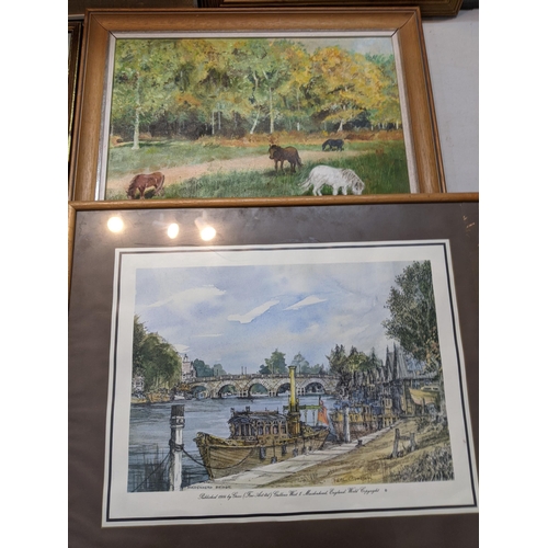 186 - Mixed pictures to include framed and glazed prints depicting Maidenhead Bridge and one other along w... 