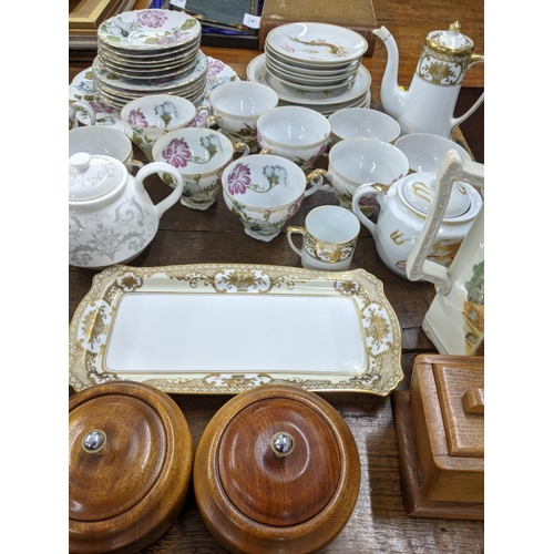 276 - A mixed lot to include Art Deco Royal Cauldon coffee part set, along with a Noritake coffee part set... 