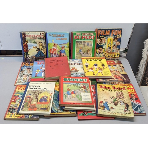 86 - A quantity of children's annuals to include Rupert annual, Toby Twirl, The Boys Book of Soccer for 1... 