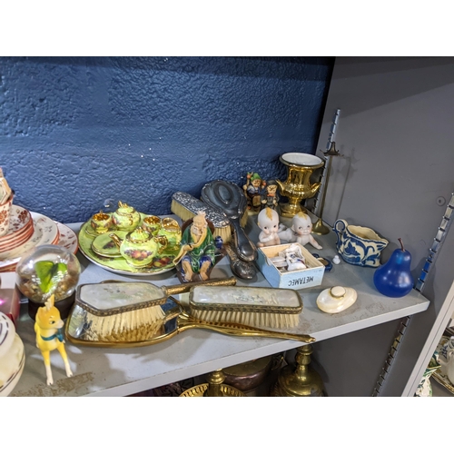 433 - A mixed lot to include decorative wall plates, Goss china, Limoges, two dressing table sets and othe... 