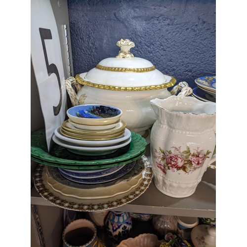 515 - THIS LOT IS WITHDRAWN
Mixed china and ceramics to include Coalport, Minton, Denby and others
Locatio... 