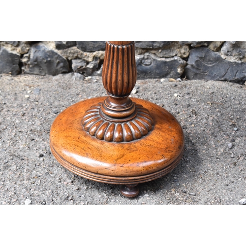 128 - A small Victorian marquetry and tubridge ware inlaid walnut occasional table, the circular top with ... 