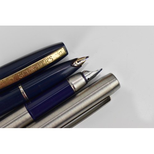 85 - A Waterman 'hémisphère' fountain pen, in stainless steel with gilt ring and clip, in original box an... 