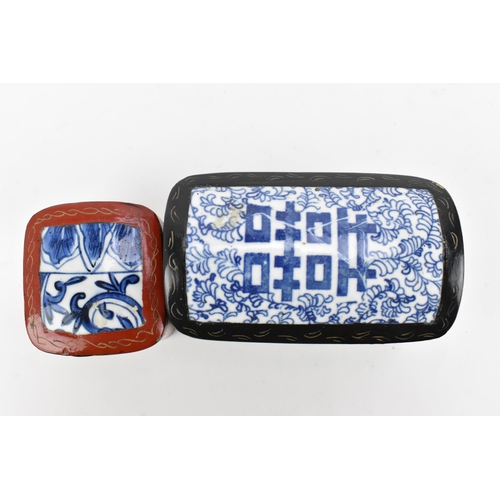 100 - Two Oriental lacquer boxes, each mounted with Chinese blue and white porcelain pieces to the lids, t... 