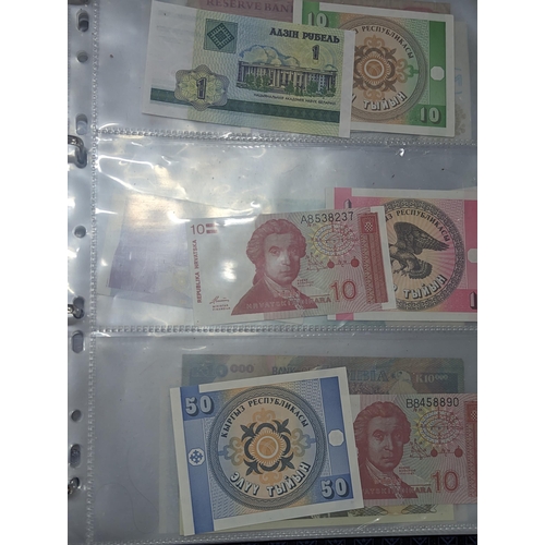 25 - A quantity of 20th century and later world banknotes to include 2006 HSBC 100 Hong Kong, Venezuela, ... 