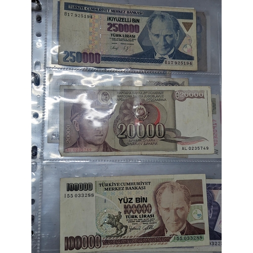 25 - A quantity of 20th century and later world banknotes to include 2006 HSBC 100 Hong Kong, Venezuela, ... 