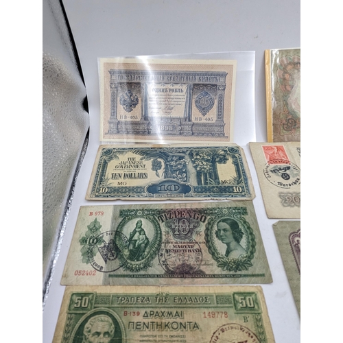 98 - World Banknotes - A collection of 20th century banknotes to include 1930 Japan Ten/10 Yen, WWI era, ... 