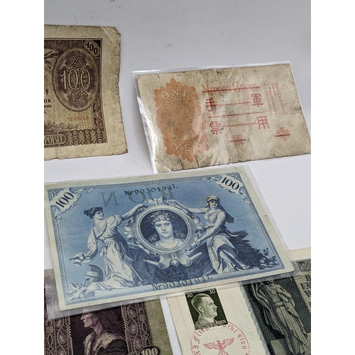 98 - World Banknotes - A collection of 20th century banknotes to include 1930 Japan Ten/10 Yen, WWI era, ... 