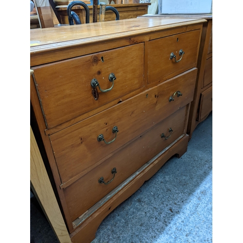 122 - Victorian pine chest of two short and two long drawers on bracket feet 80cm h x 89cm x 43cm Location... 