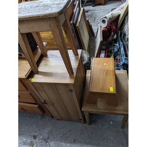 127 - A Victorian pine plank side cupboard of small proportions 77cm x 38cm x 39cm, two small pine stools,... 