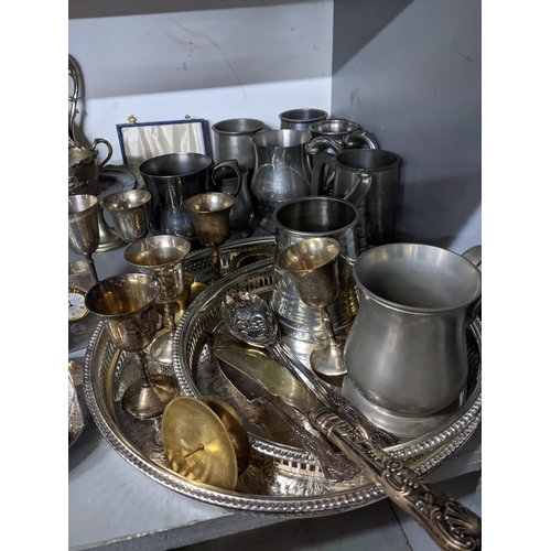 398 - Mixed lot of silver plate to include cutlery, mugs, cased cutlery and other items
Location: G