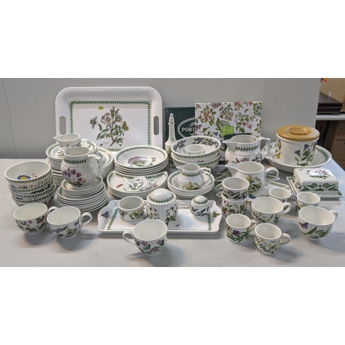 332 - A Portmerion - The Botanical Garden dinner service to include dinner plates, side plates, bowls, jug... 