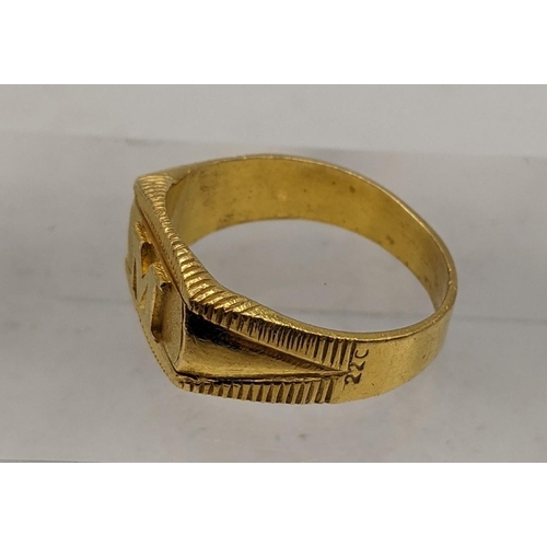 16 - A 22ct gold gents signet ring, total weight 8.3g
Location: CAB1