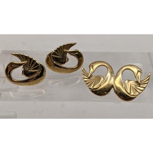 2 - A pair of 9ct gold earrings in the form of a swan along with a matching brooch, total weight 6.5g
Lo... 