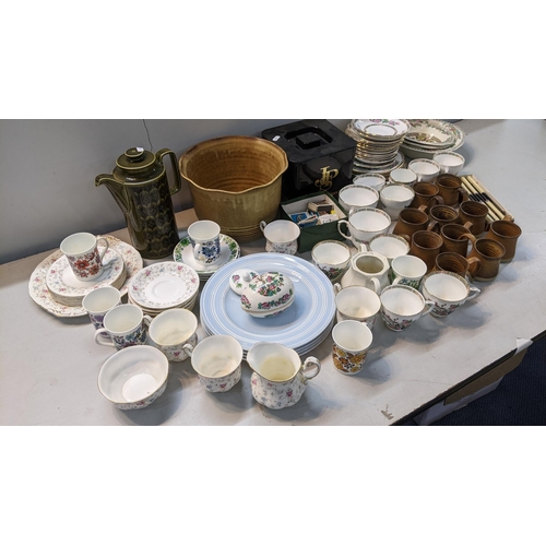 22 - Ceramic and pottery tableware to include a coffee set, tea set and other items
Location: 10.3