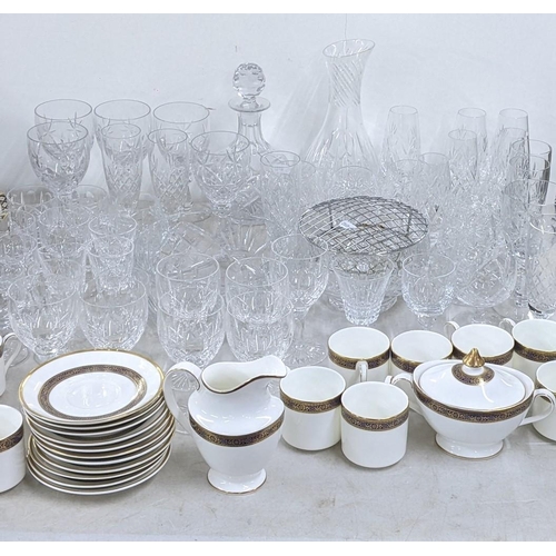 223 - A selection of glassware together with a collection of Doulton Harlow china
Location:LWB