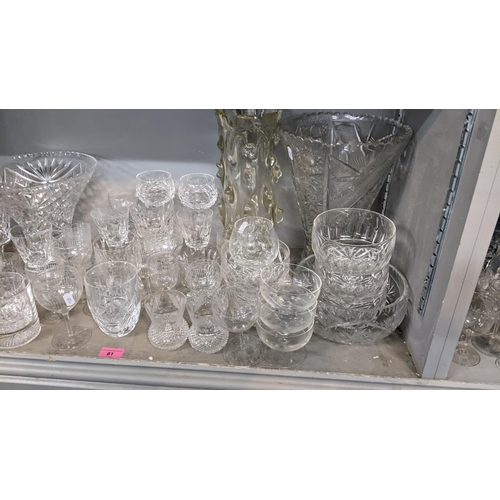 81 - Mixed glassware to include Stuart thistle pattern glasses, art glass vase, large crystal vase and ot... 