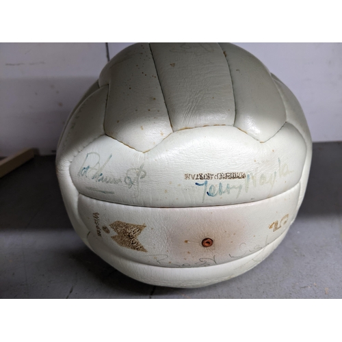 242 - A Wisden hand sewn Wizard football autographed with the team platers for Tottenham Hotspur football ... 