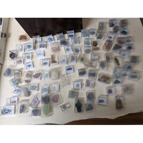 332 - A collection of rock crystals and mineral samples to include Bismuth, Talc, Aragonite, Hematite and ... 