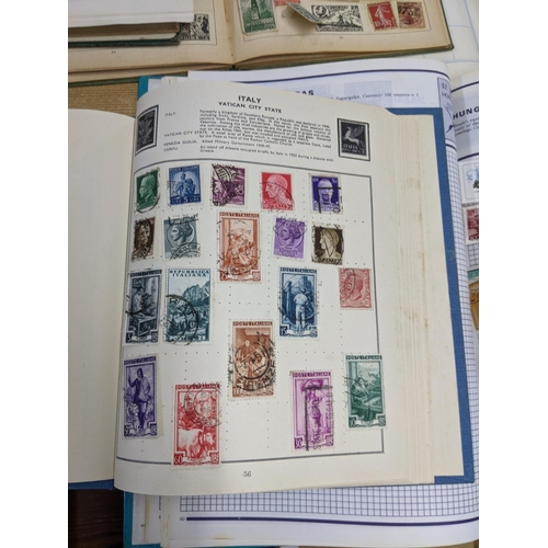 210 - Uncollated world stamps to include examples from Poland, USA and Pakistan
Location:LAM