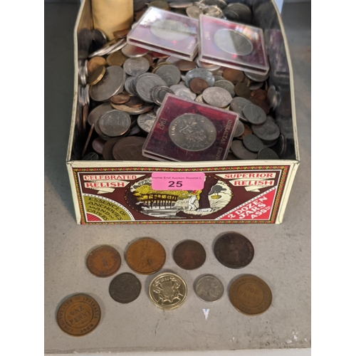 25 - World coins - A quantity of mixed coinage from around the world to include Victorian and later Briti... 