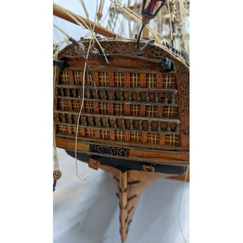 372 - A group of scratch built naval ships HMS Victory, HMS Bounty and other. Moving articulated pieces . ... 