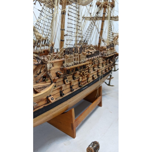 372 - A group of scratch built naval ships HMS Victory, HMS Bounty and other. Moving articulated pieces . ... 