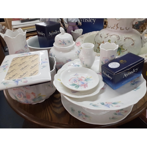 384 - A Grindley 4 piece wash set and other decorative ceramics and pottery to include Aynsley Little Swee... 