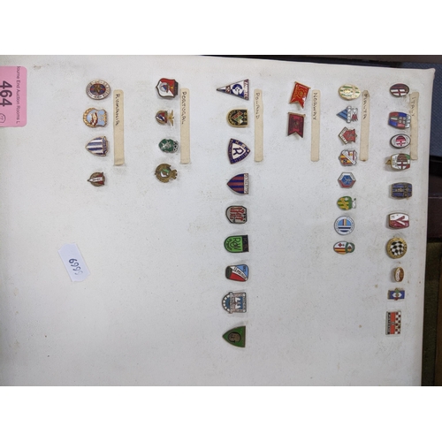 464 - A collection of enamelled football badges, Worldwide to include Spain, Portugal, Germany, holland an... 