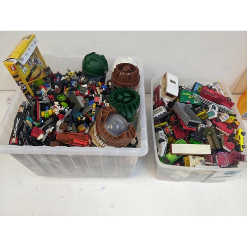 484 - Diecast and other model vehicles, a box of Lego and other building blocks
Location: G