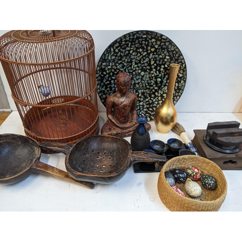 485 - Oriental items to include Saki cups, a bird cage, eggs, a buddha and other items
Location: G