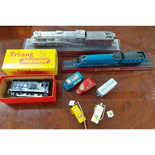 517 - A boxed Triang Tank locomotive, a Royal Hampshire Flying Scotsman No 4472 limited edition of 5000 LN... 