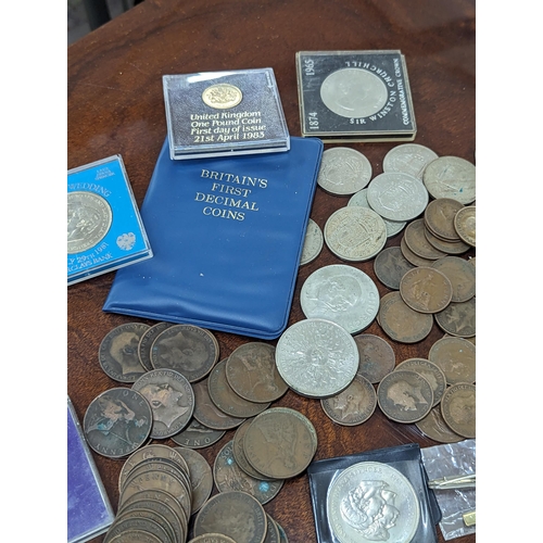 540 - A mixed collection of coins and banknotes to include 1921 'Morgan Dollar', Maria Theresa Thaler, Vic... 