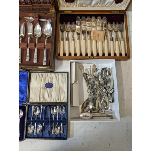 126 - Silver plate to include canteen fish knives and forks, sugar tongs and flatware
Location:5.3