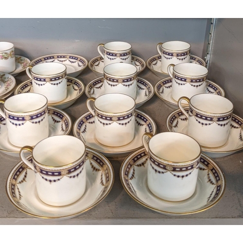 224 - Mixed china to include Cauldon coffee cans and saucers having blue and gilt detail, along with Copel... 