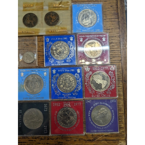 7 - A quantity of mostly British post-1947 and decimal coinage to include commemorative Crowns, 1951, Ch... 