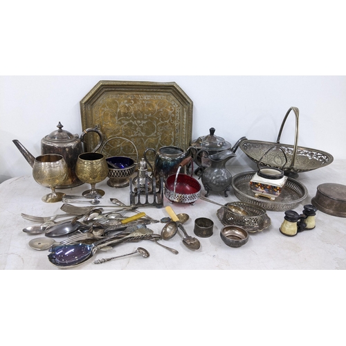 219 - A mixed lot of metalware to include a silver dressing table pot, engraved brass tray, silver plate t... 