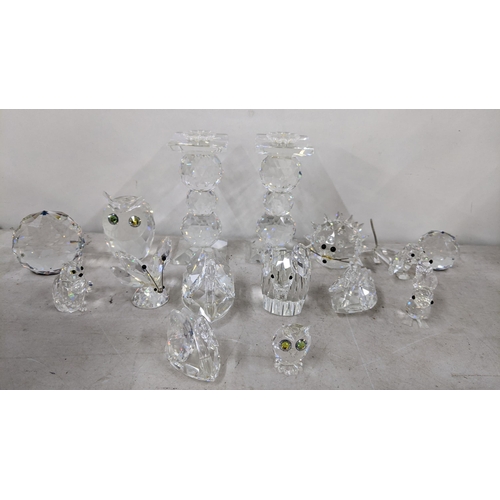 37 - A selection of Swarovski crystal ornaments to include a swan, elephant, owl and others
Location:BWR