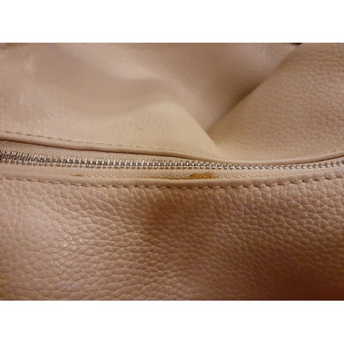 161 - Longchamp-A cream textured leather handbag, 30cm wide x 21cm high (middle) x 35cm high (sides) with ... 