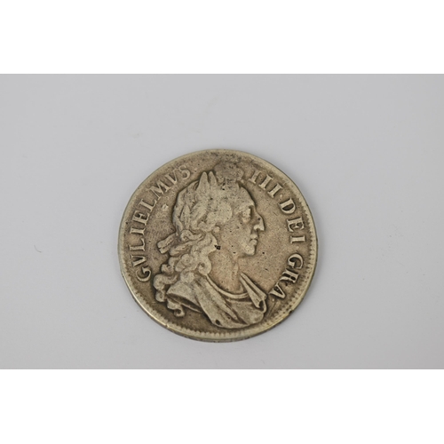 22 - Kingdom of England - William III (1694-1702), crown dated 1696, first laureate and raped bust right,... 