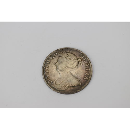 United Kingdom - Anne (1702 -1714), Post Union half crown, dated 1709, draped bust of Queen Anne, left o/ Crowned cruciform shields around central garter sstare
Location: