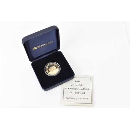 65 - 1995 VE Day 50th anniversary 14 carat Gold Commemorative coin issued by Turks and Caicos Island, Hou... 