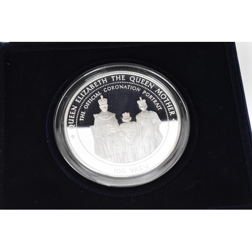 68 - 1995 Vanuatu Queen Elizabeth the Queen Mother 'Lady of the Century' Silver proof 100 Vatu, housed in... 