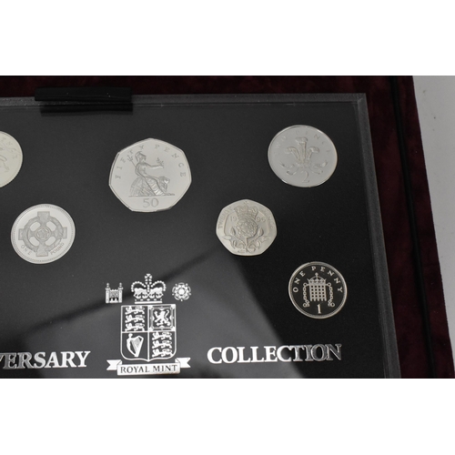 69 - United kingdom - Elizabeth II (1952-2022) Royal Mint, 1996 UK silver anniversary collection, compris... 