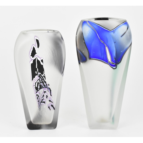 502 - Anthony Wassell (contemporary) British 
two triangular shaped glass vases of tapered form with styli... 