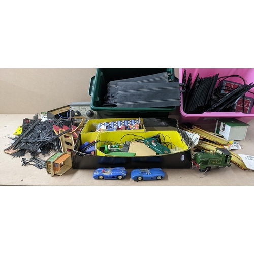 484 - A mixed lot of toys to include a Hornby 0 gauge LNER 623 locomotive, Triang Scalextric and mixed acc... 