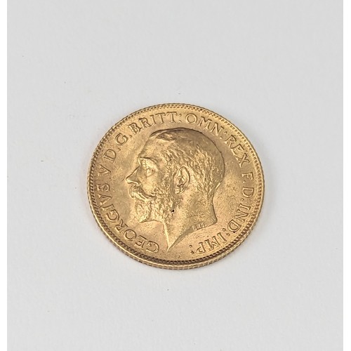 92 - United Kingdom - George V (1910-1936), Half Sovereign, dated 1914, London Mint,