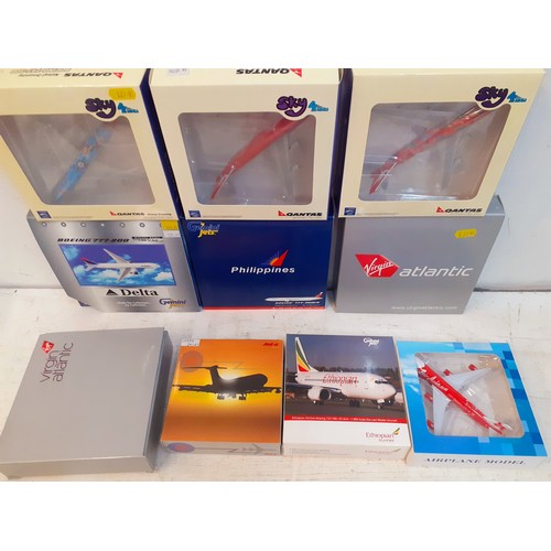 70 - A quantity of 10 mixed diecast model aircraft, 1:400 scale to include Qantas Sky 400 '747' models, G... 