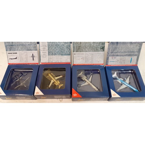 71 - A quantity of Gemini Jet and British Airways diecast model aircraft, 1:400 scale to include commerci... 